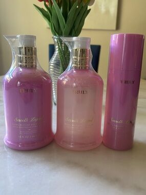 TRULY Smooth Legend Pink Hydrating Body Wash, Lotion And Shave Cream Trio NEW💗